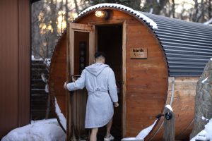 guest entering the Barik sauna